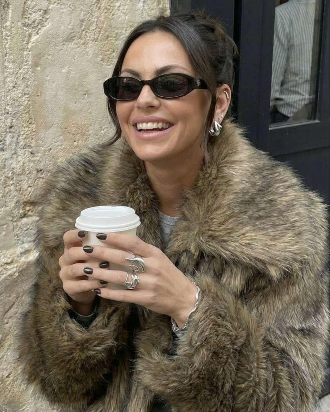 Smykketrends: Flydende former og 'Liquid Silver' smykker er sæsonens vigtigste vibe