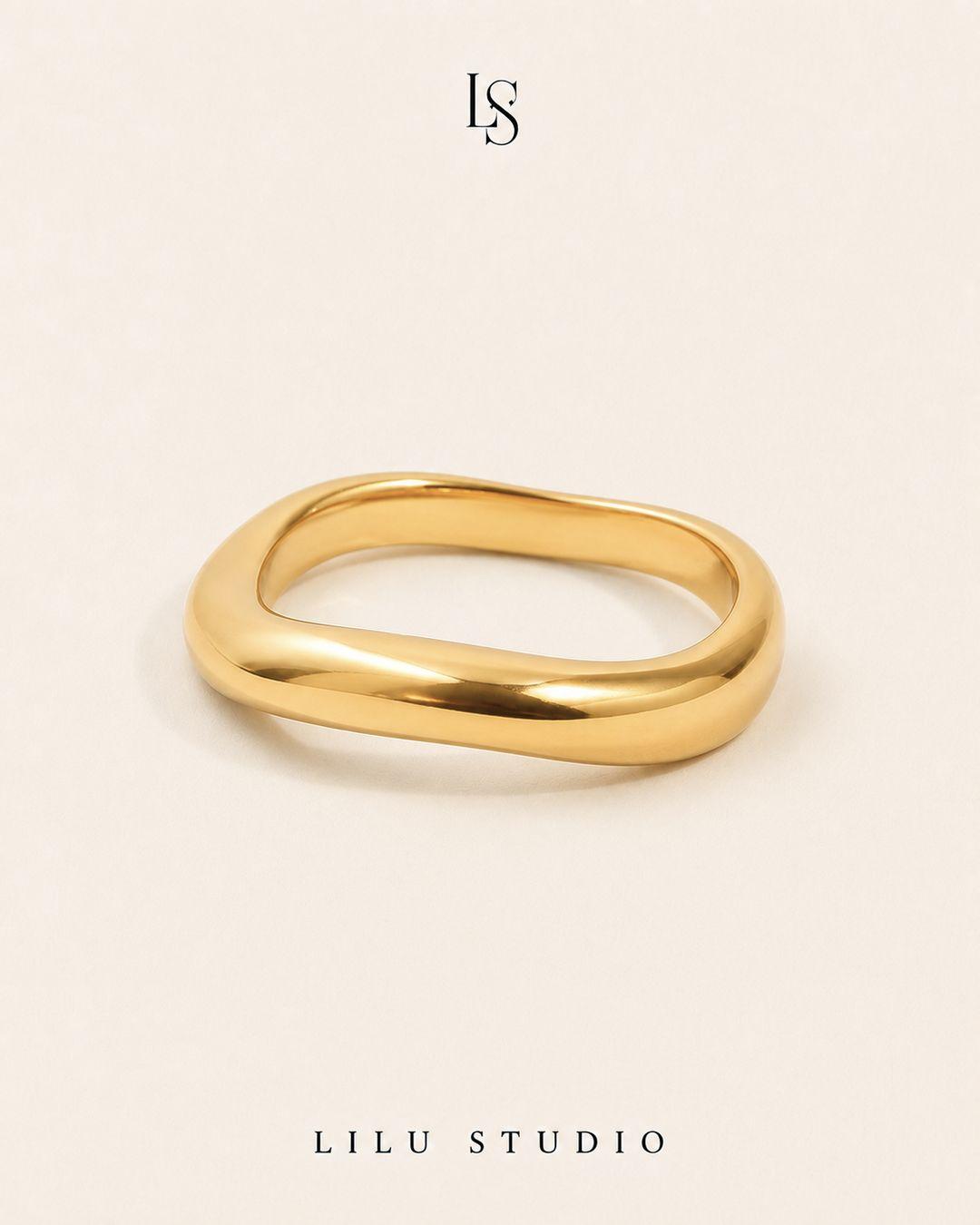 Ringsæt 3 stacking ringe forgyldte — Vesper