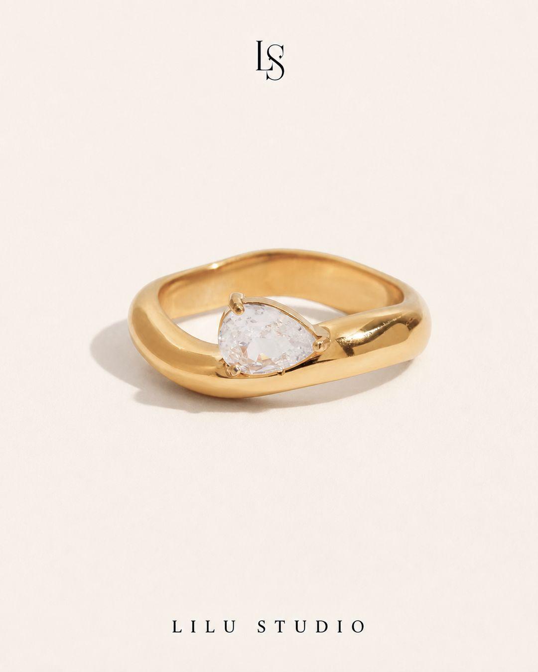 Ringsæt 3 stacking ringe forgyldte — Vesper