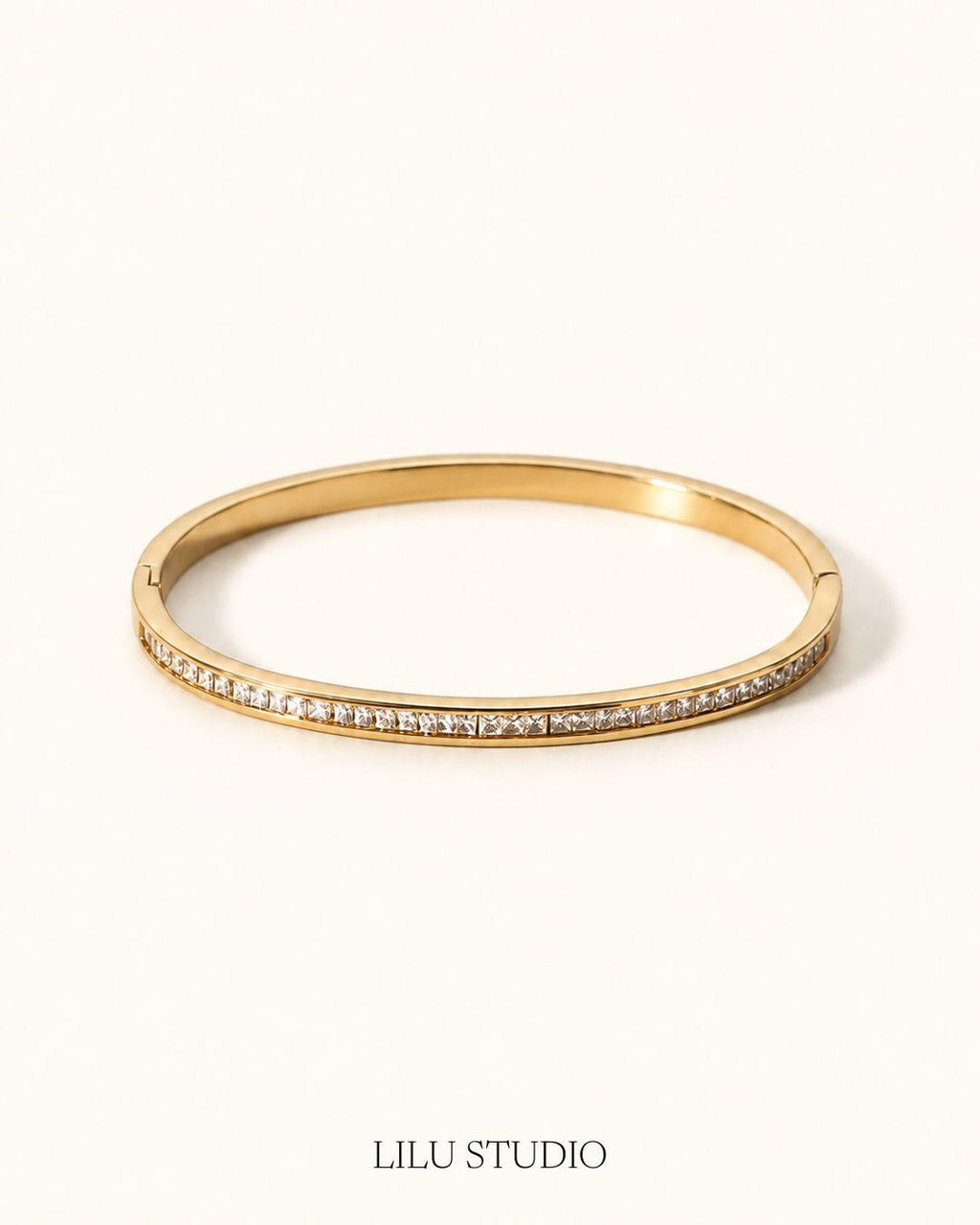 Bangle armbånd med zirkoner — Juno