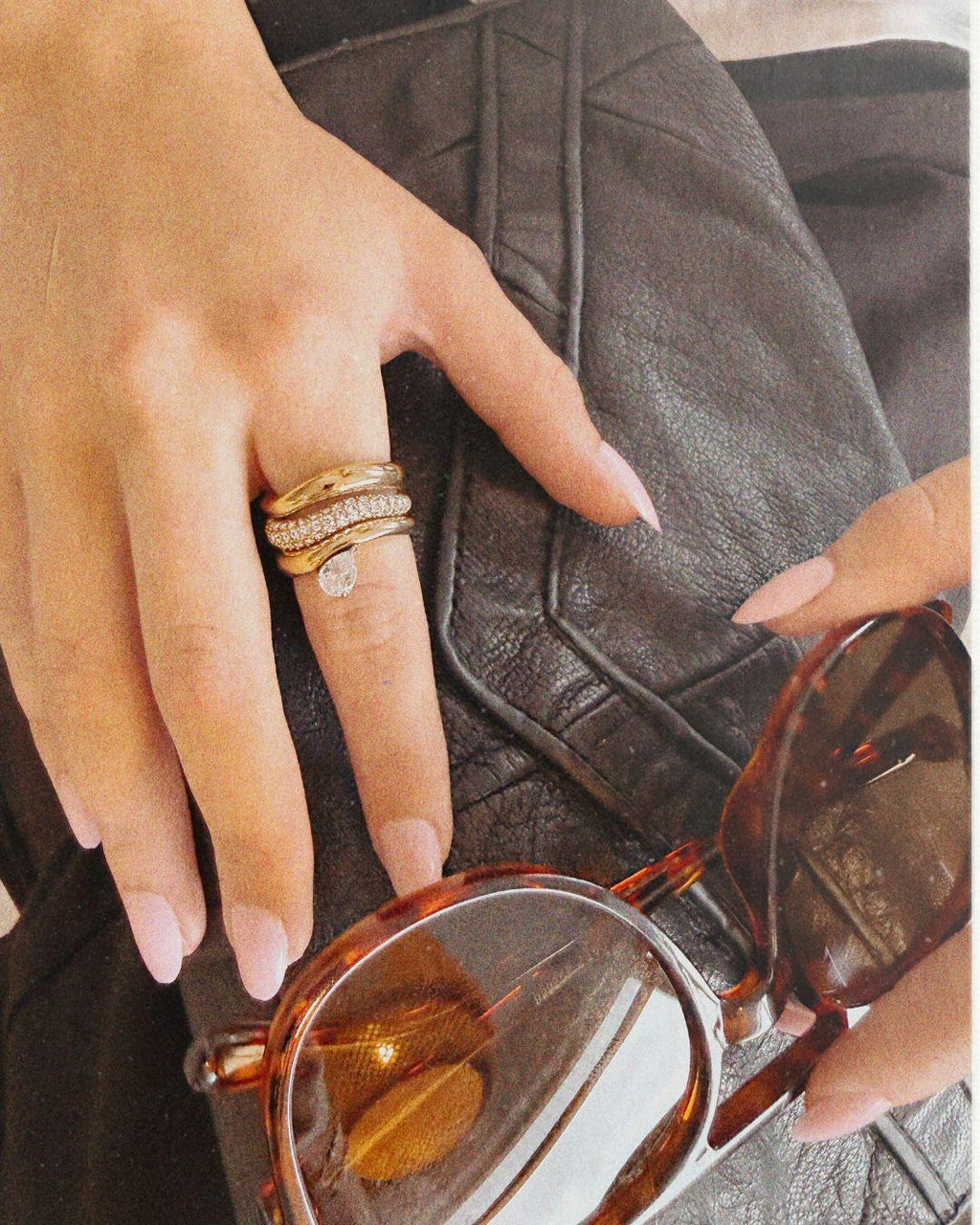 Ringsæt 3 stacking ringe forgyldte — Vesper