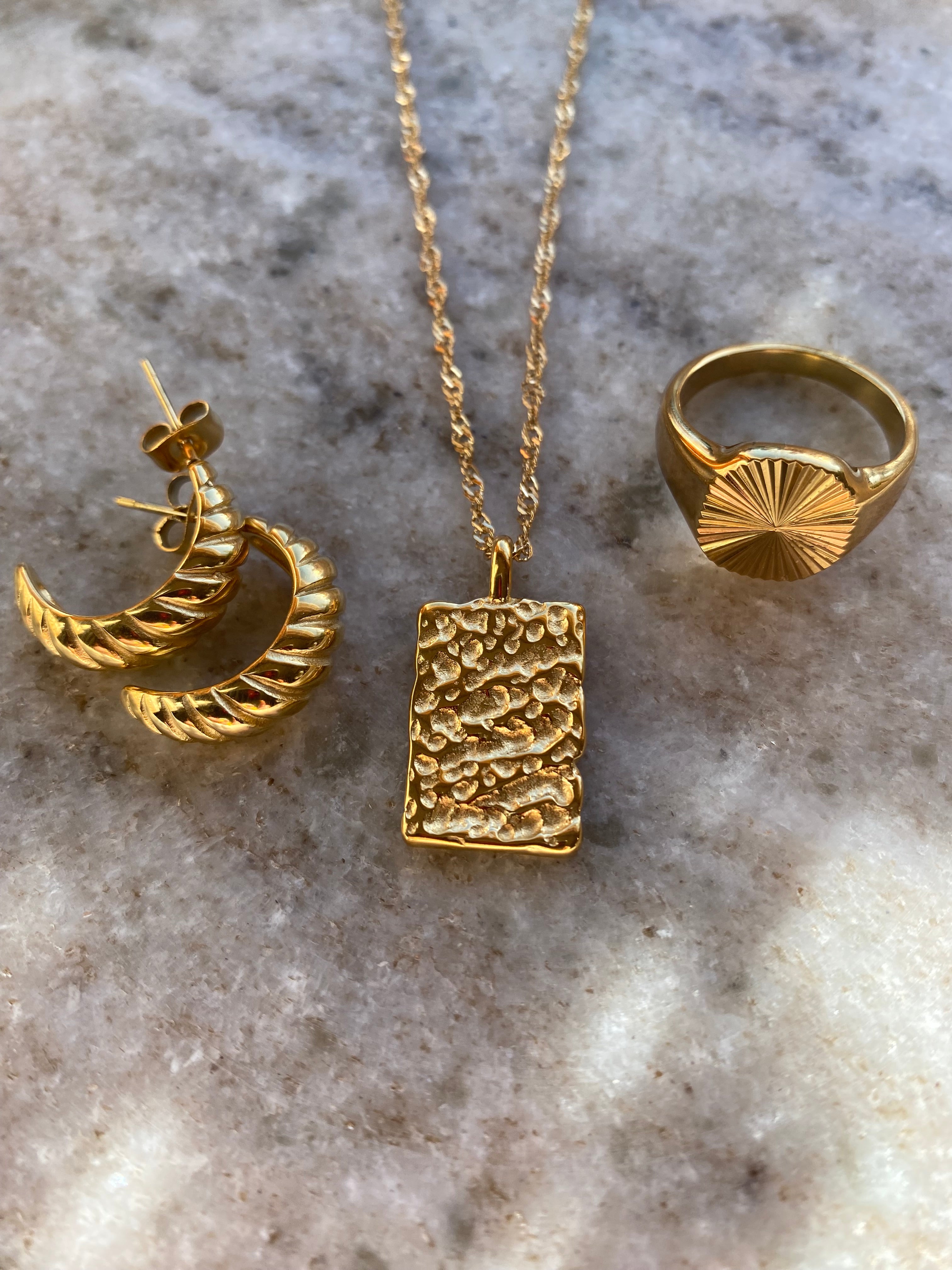 Marie Vintage Halskæde - Elegant Guld Smykke