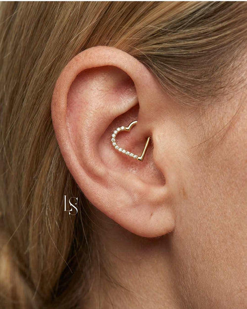 hjerte daith piercing højre øre