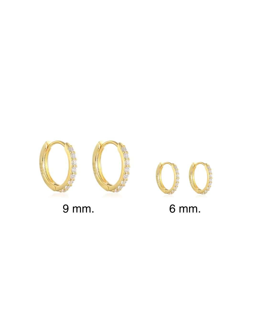 guldbelagte mini hoops med zirkoner 6 og 9 mm