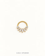 Piercing clicker ring til daith eller næse — Enny – forgyldt, packshot