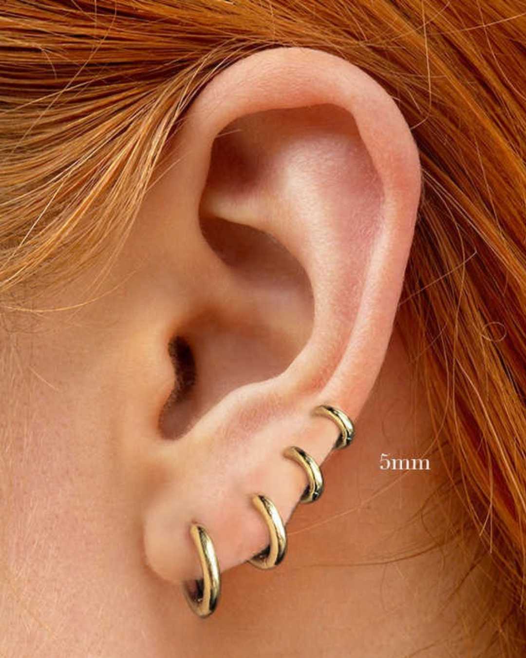 Rue Petite Hoops – 5 mm guldbelagte mini hoops