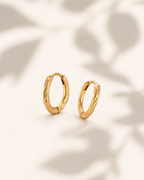Øreringe hoops molten mini – Runa – editorial