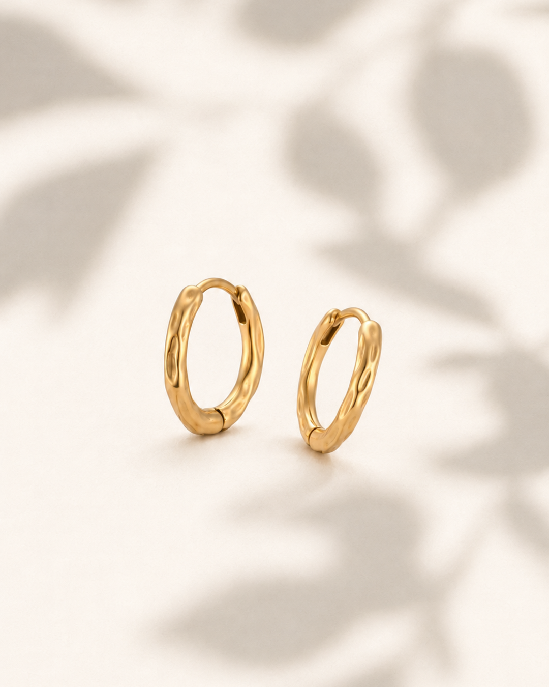 Øreringe hoops molten mini – Runa – editorial