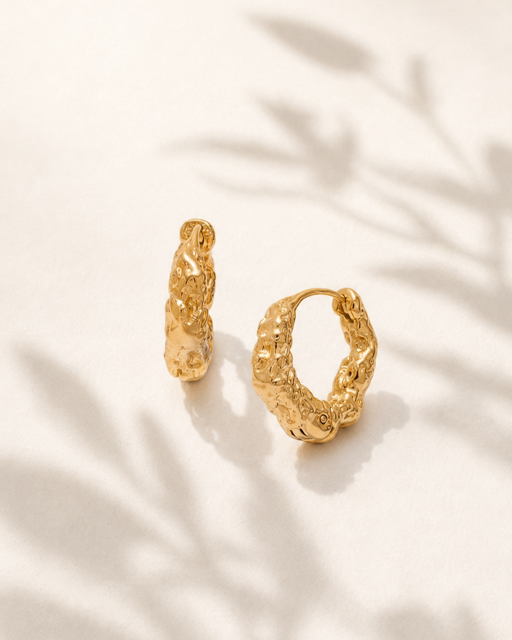 Øreringe hoops molten – Runa – editorial